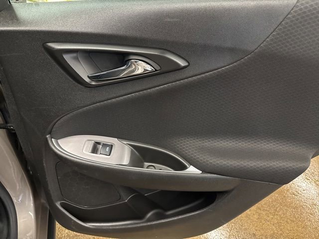 Used 2023 Chevrolet Malibu LT FWD image 23