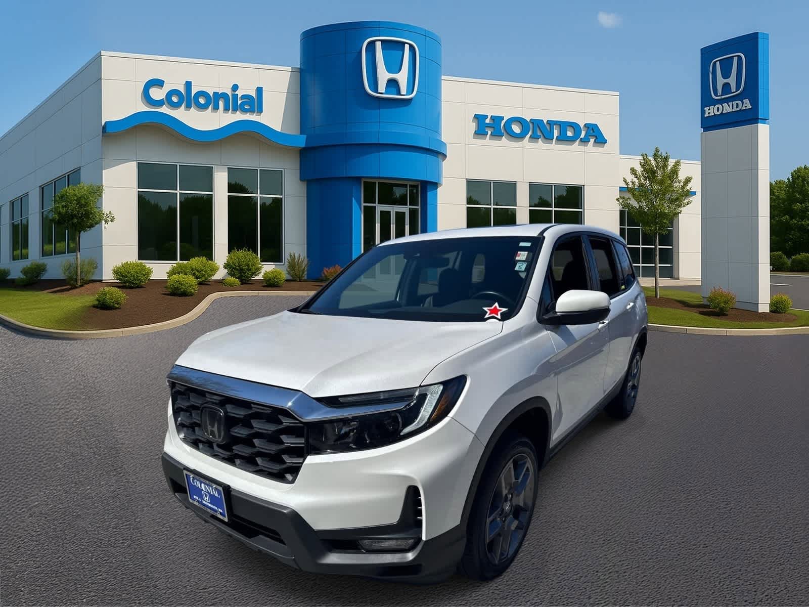 Used 2023 Honda Passport EX-L image 2