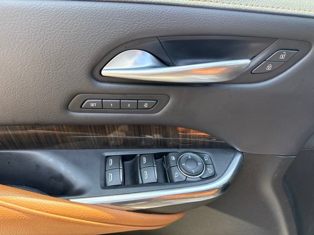 Used 2023 Cadillac XT4 Premium Luxury w/ Sun And Sound Package AWD/4WD image 9