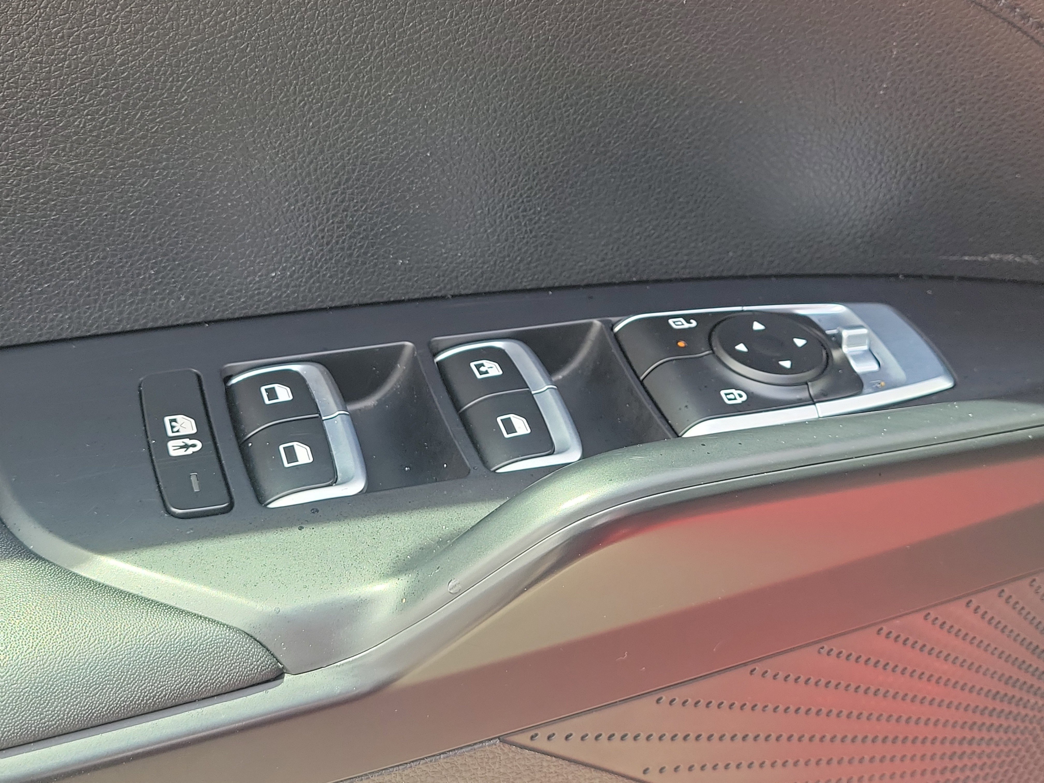 Used 2025 Kia K5 LXS FWD image 14