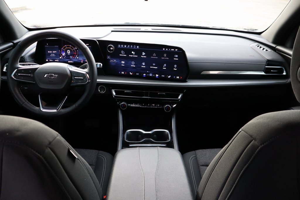 Used 2024 Chevrolet Traverse LS w/ Midnight/Sport Edition image 16