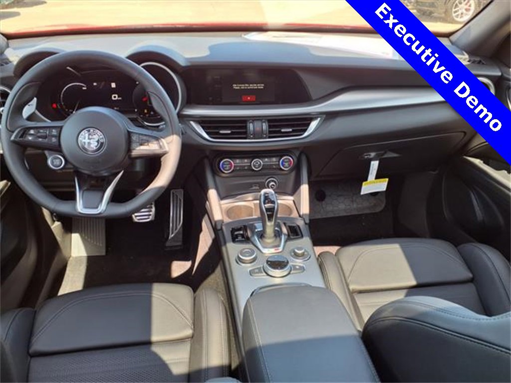 New 2025 Alfa Romeo Stelvio Sprint w/ Veloce Package image 12