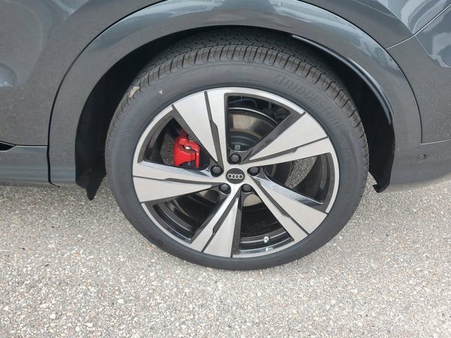 New 2025 Audi SQ5 Premium Plus image 5