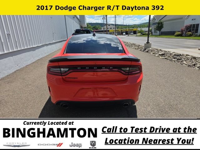 Used 2017 Dodge Charger R/T RWD image 4