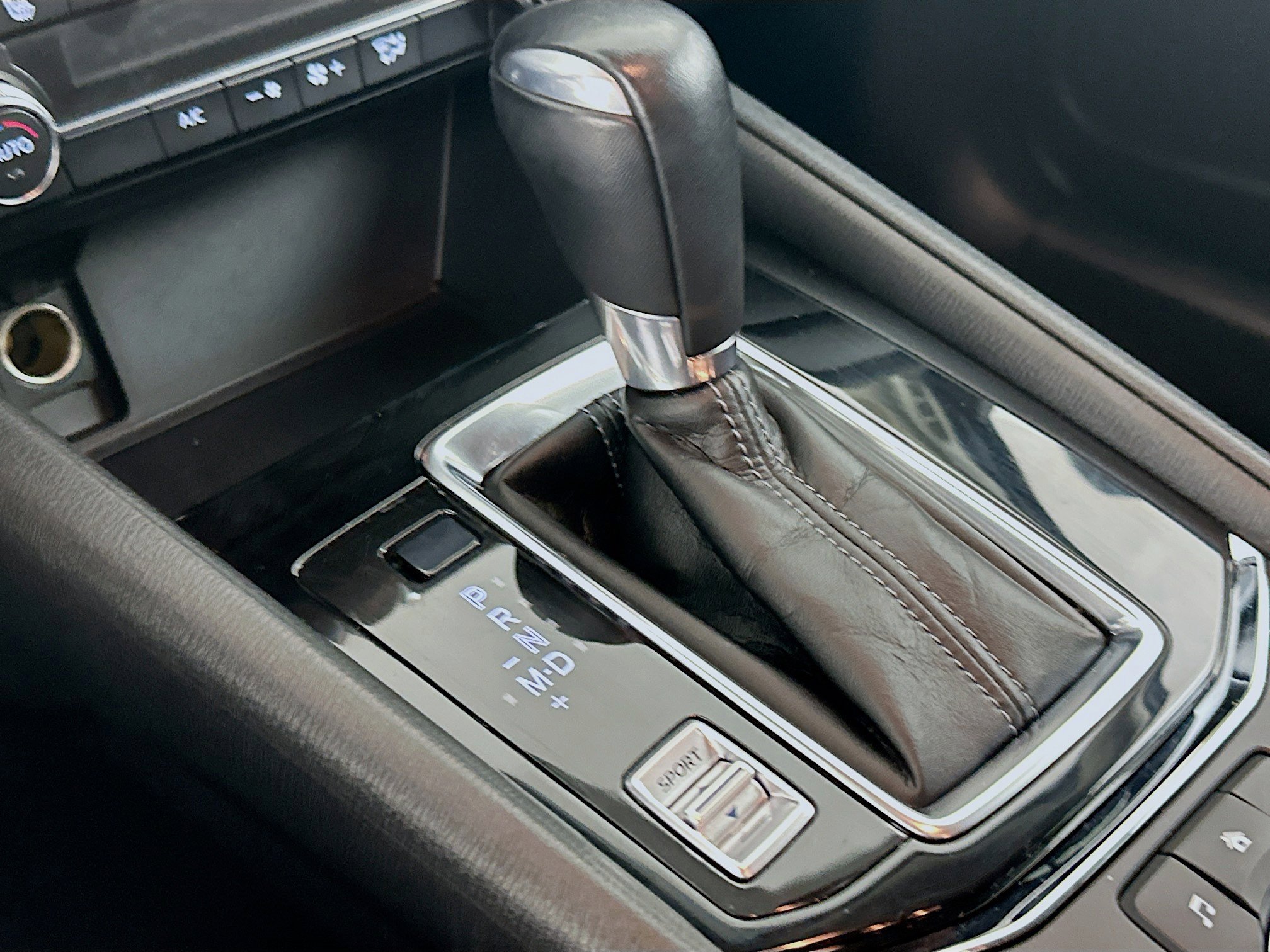 Used 2020 MAZDA CX-5 Touring image 24