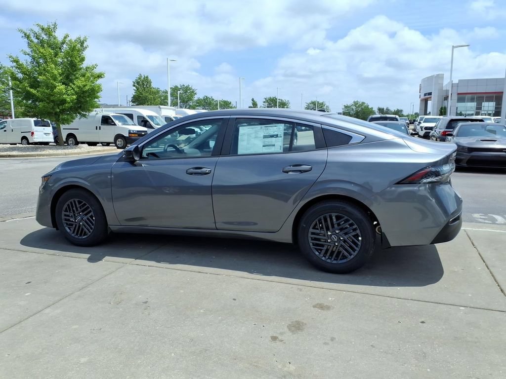 New 2026 Nissan Sentra SV w/ SV Convenience Package FWD image 5