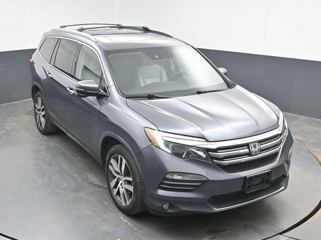 Used 2016 Honda Pilot Touring image 13