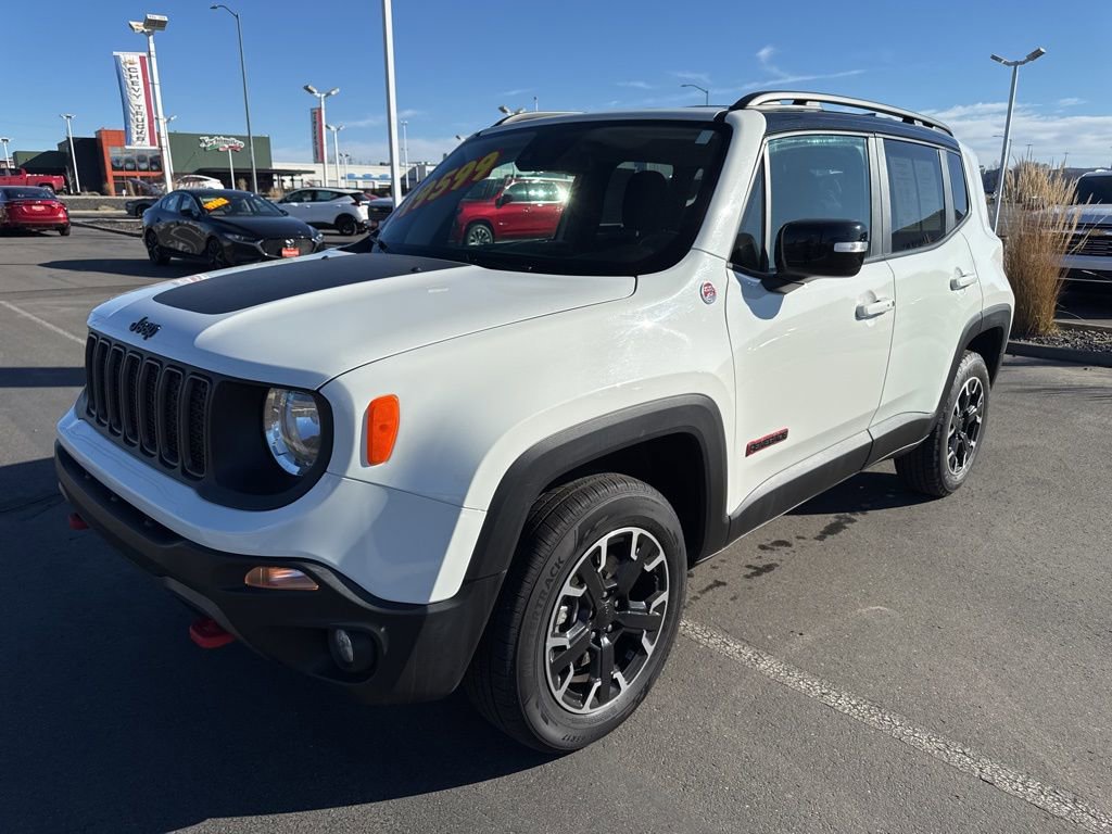 Used 2023 Jeep Renegade Trailhawk image 3