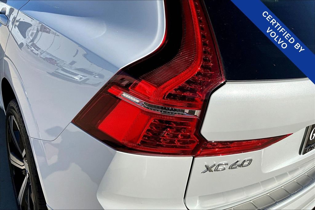 Used 2024 Volvo XC60 T8 Ultimate w/ Protection Package Premier image 40