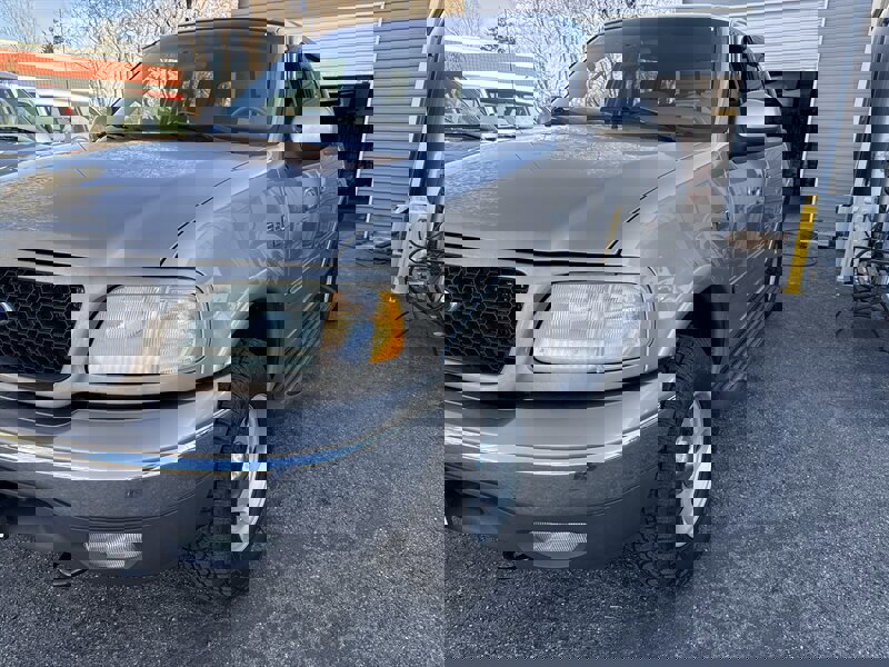 Used 2003 Ford F150 XLT AWD/4WD image 13