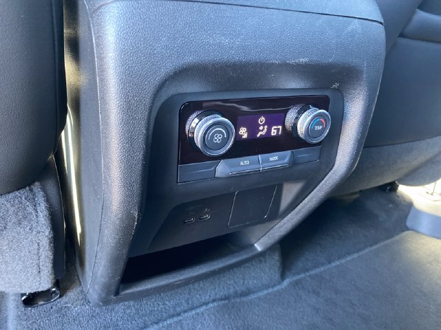 Certified 2025 Buick Enclave Preferred FWD image 21