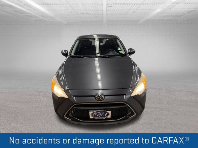 Used 2019 Toyota Yaris LE FWD image 2
