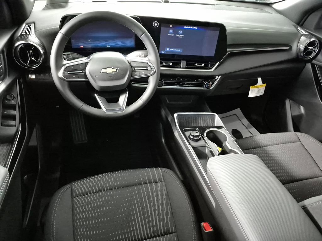 New 2026 Chevrolet Equinox LT AWD/4WD image 11