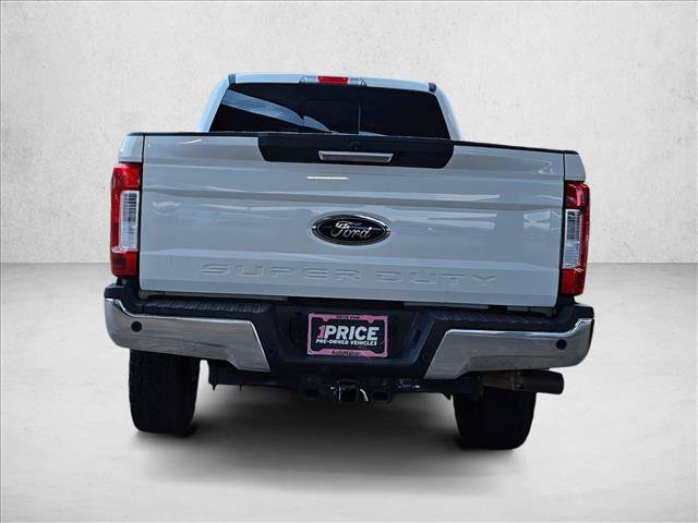 Used 2017 Ford F250 Lariat w/ Lariat Value Package AWD/4WD image 6