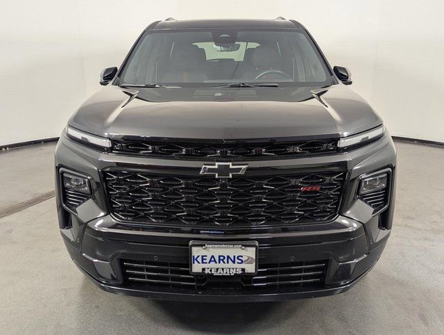 Used 2024 Chevrolet Traverse RS AWD/4WD image 3