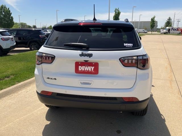 New 2026 Jeep Compass Limited AWD/4WD image 7