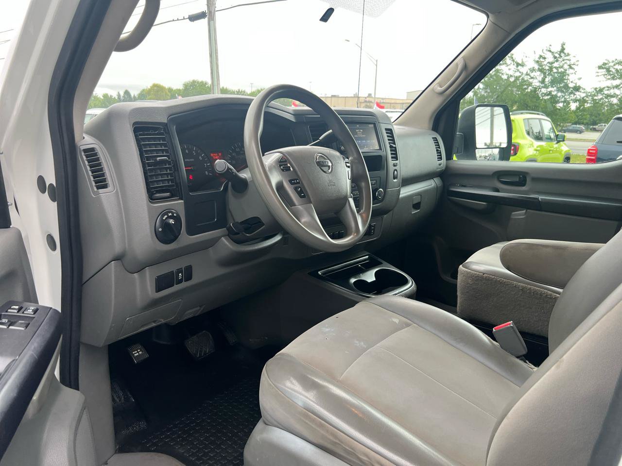 Used 2021 Nissan NV 1500 SV RWD image 12
