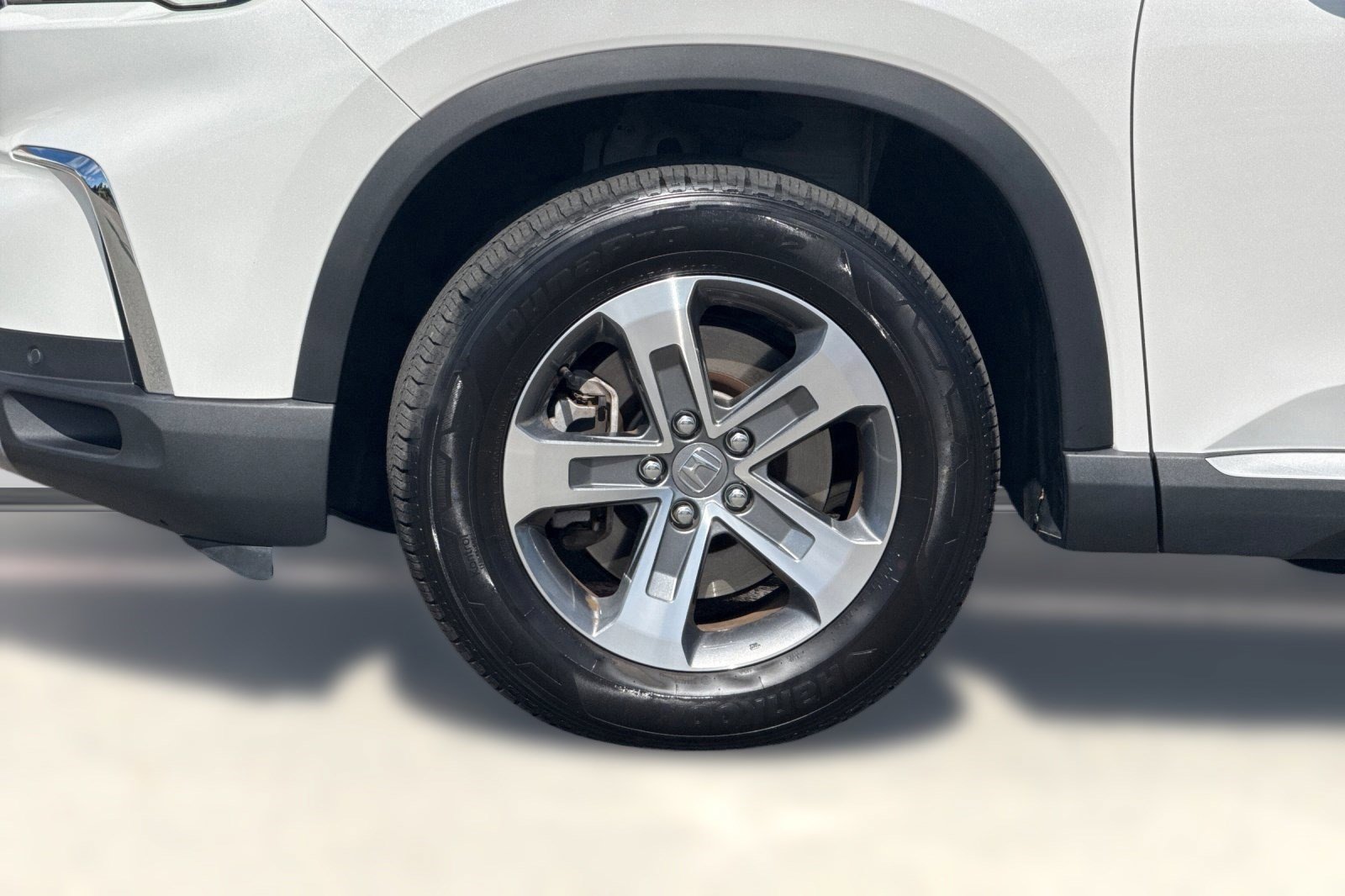 Used 2024 Honda Pilot EX-L image 11