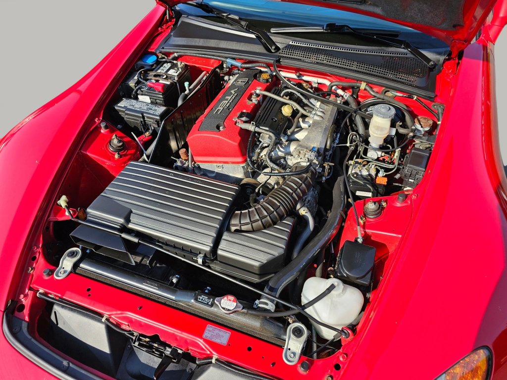 Used 2000 Honda S2000 image 16