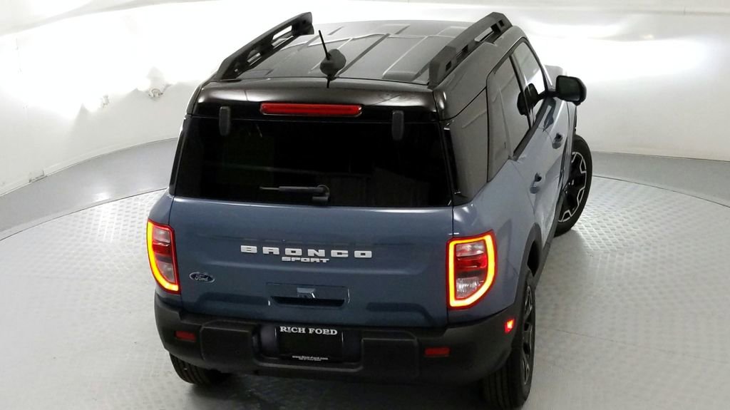 New 2025 Ford Bronco Sport Outer Banks w/ Outer Banks Tech Package+ image 16