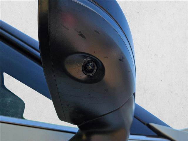 Used 2024 Nissan Pathfinder Platinum image 6