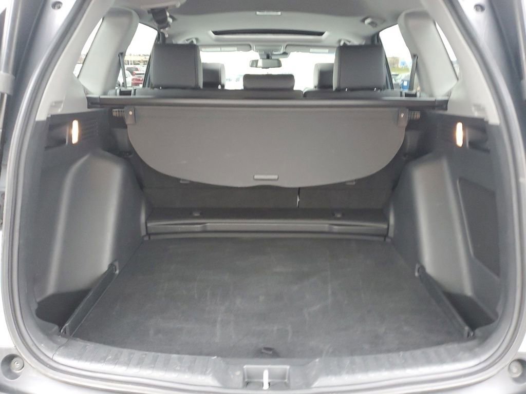 Certified 2022 Honda CR-V Touring image 30