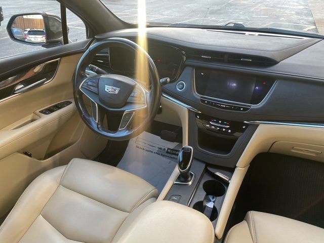 Used 2019 Cadillac XT5 AWD image 14