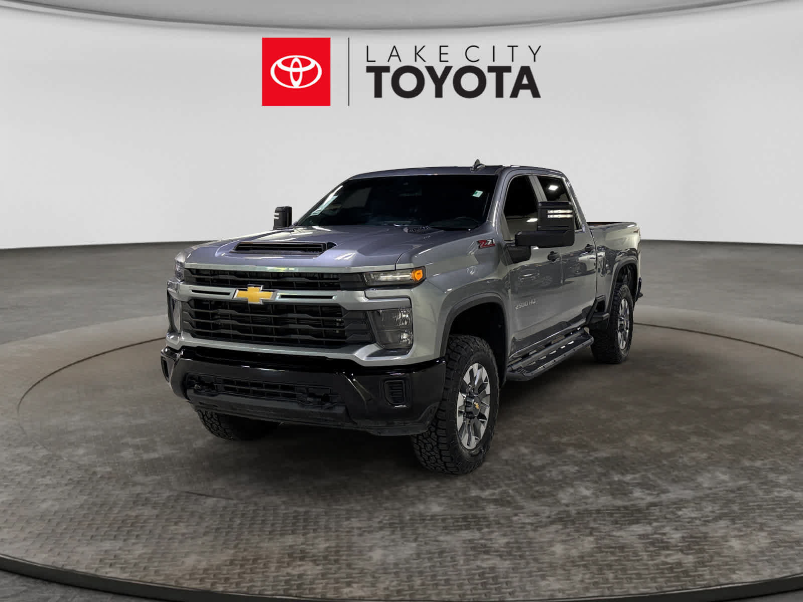 Used 2024 Chevrolet Silverado 2500 Custom w/ Custom Value Package