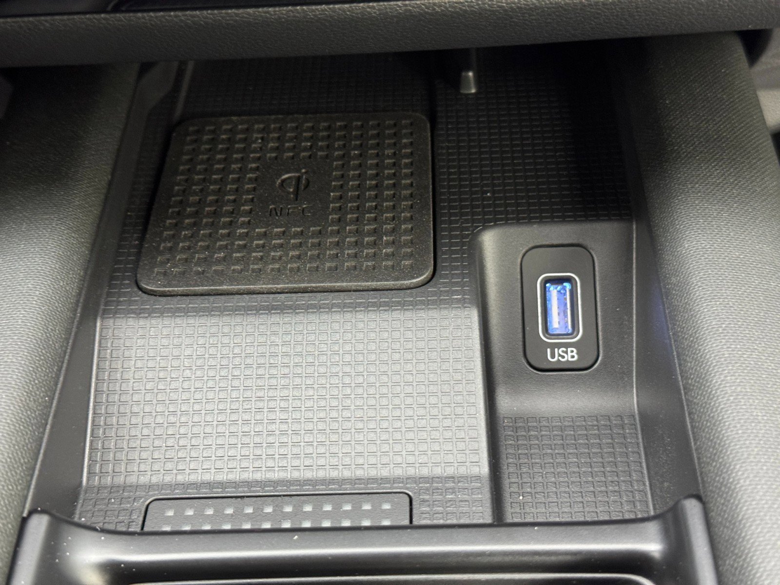 Used 2023 Hyundai Ioniq 6 SEL image 28