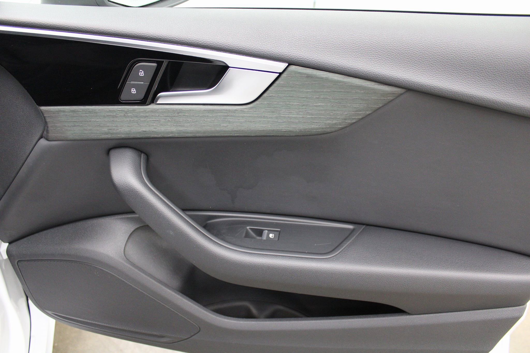 Used 2022 Audi A5 2.0T Premium image 29