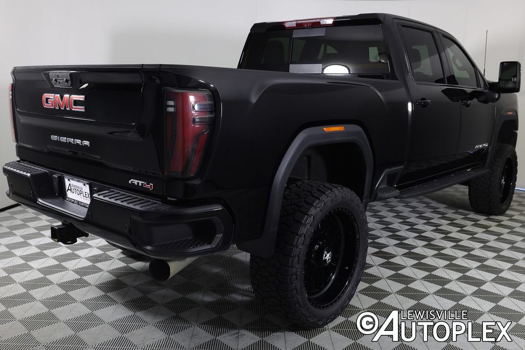 Used 2025 GMC Sierra 2500 AT4 w/ AT4 Premium Plus Package AWD/4WD image 5