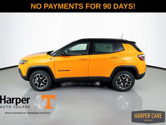 New 2026 Jeep Compass Trailhawk w/ Sun, Sound & Navigation Group image 10