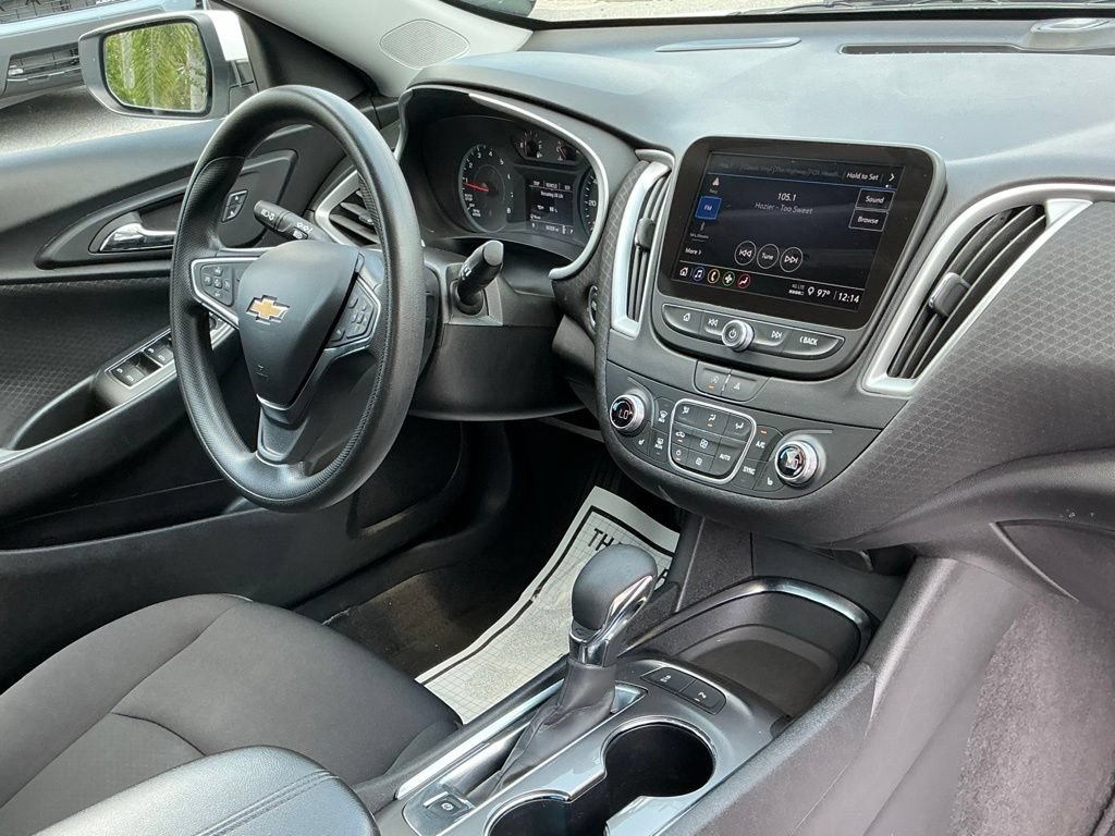Used 2024 Chevrolet Malibu LT FWD image 20