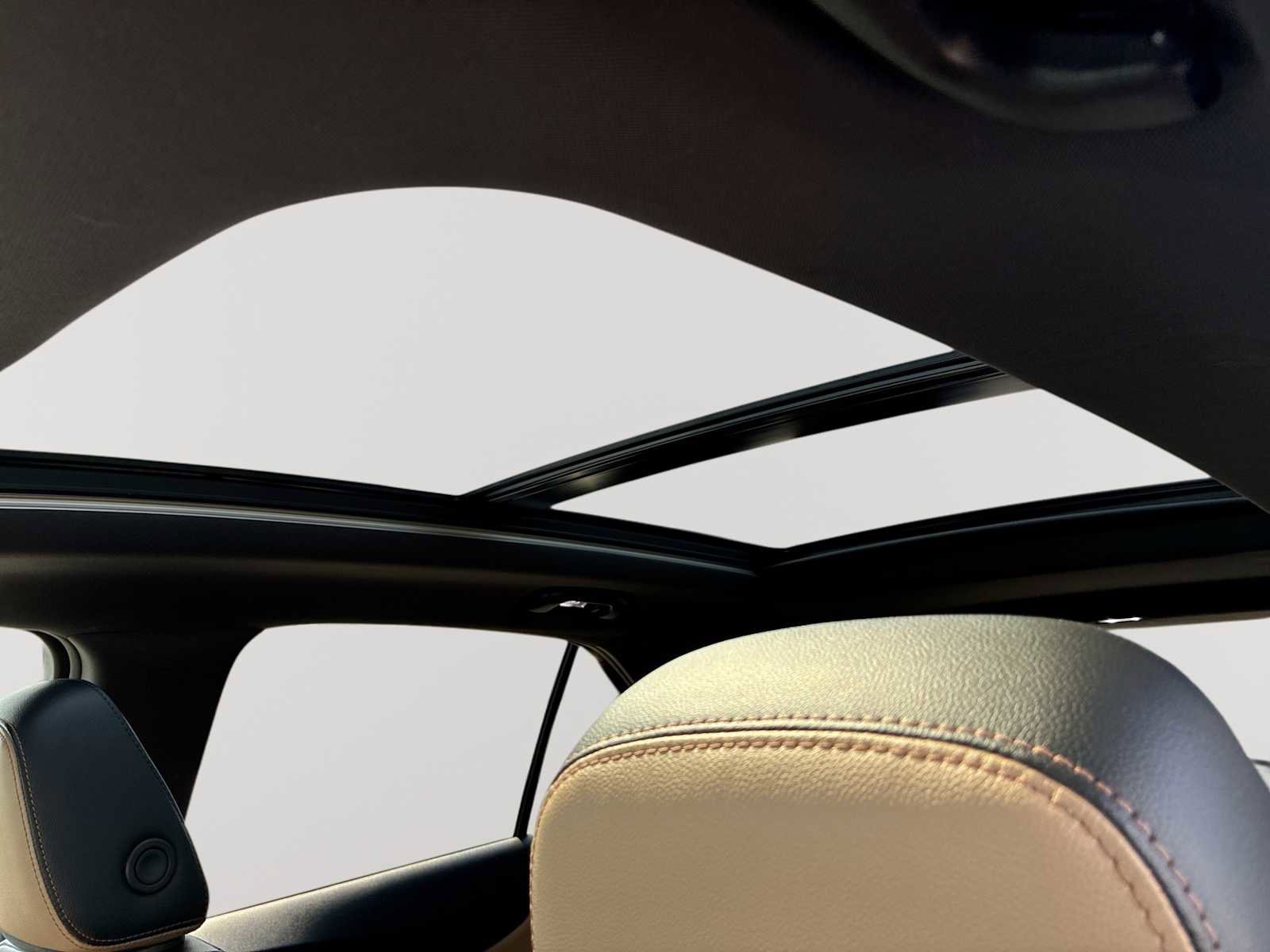 Certified 2023 Chevrolet Equinox Premier image 19