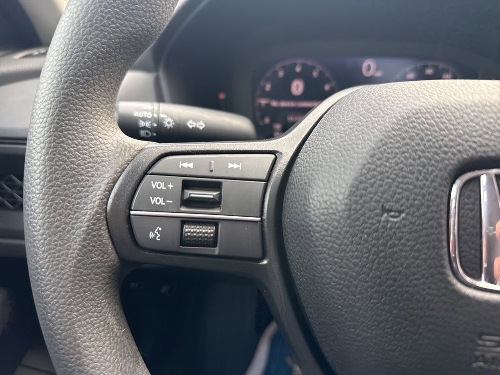 Certified 2023 Honda Accord EX image 31