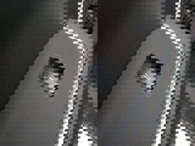 Used 2025 GMC Sierra 1500 Elevation w/ Preferred Package image 18