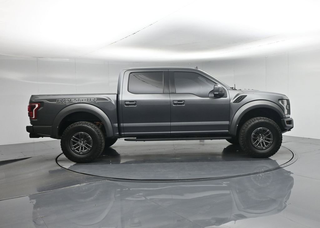Used 2019 Ford F150 Raptor w/ Equipment Group 802A Luxury AWD/4WD image 30