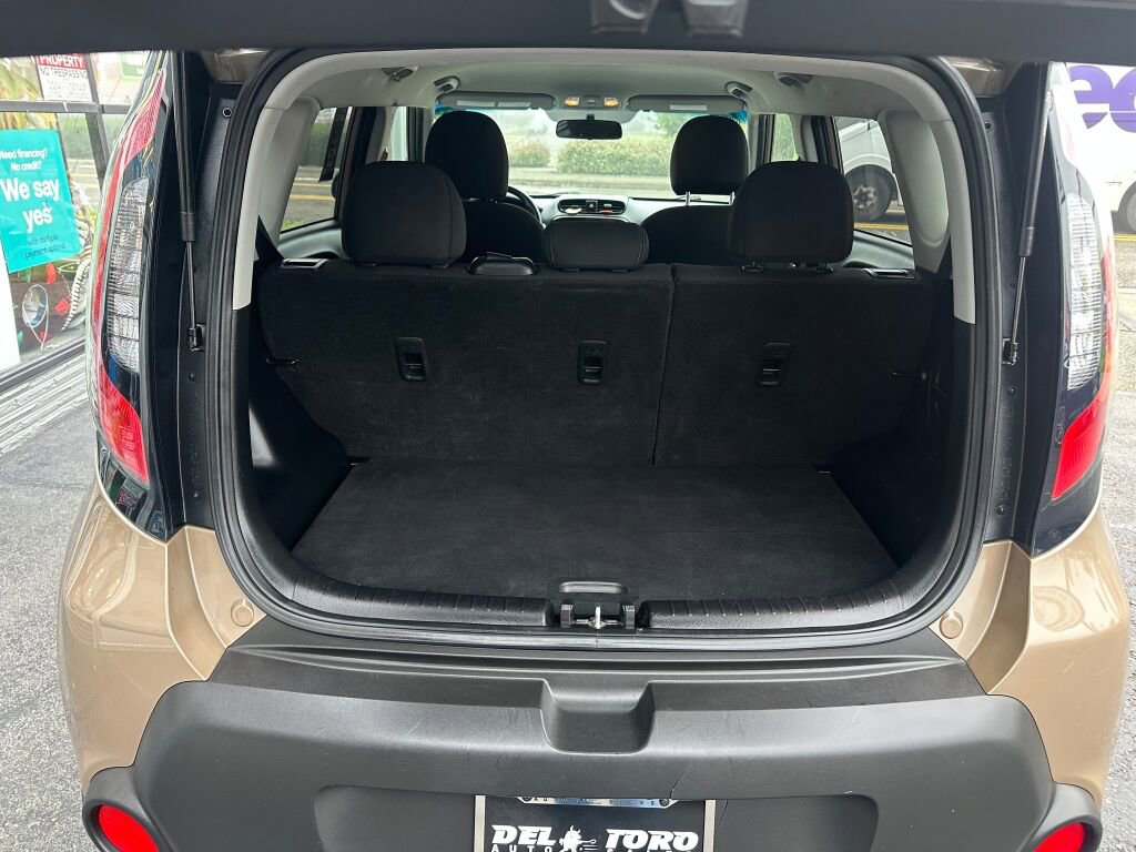 Used 2015 Kia Soul image 10