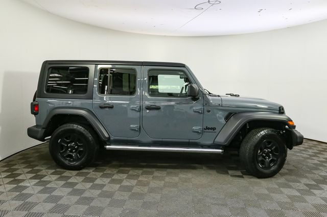 Used 2024 Jeep Wrangler Unlimited Sport AWD/4WD image 13