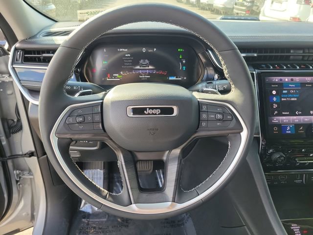 Used 2023 Jeep Grand Cherokee 4WD 4xe w/ Luxury Tech Group II image 23