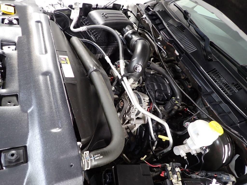 Used 2021 RAM 1500 Tradesman w/ Chrome Appearance Group image 12