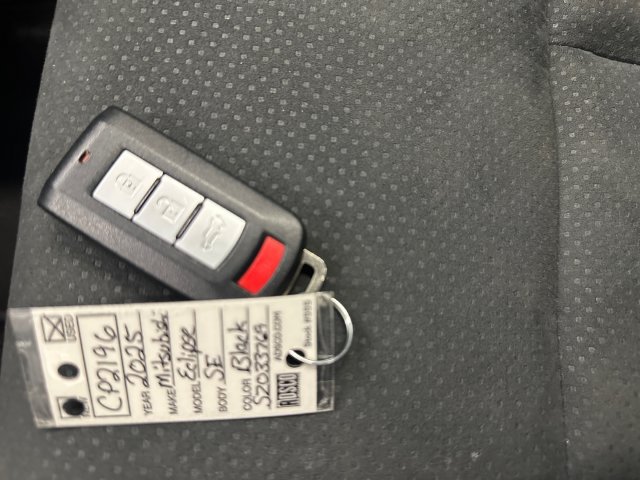 Used 2025 Mitsubishi Eclipse Cross SE AWD/4WD image 34