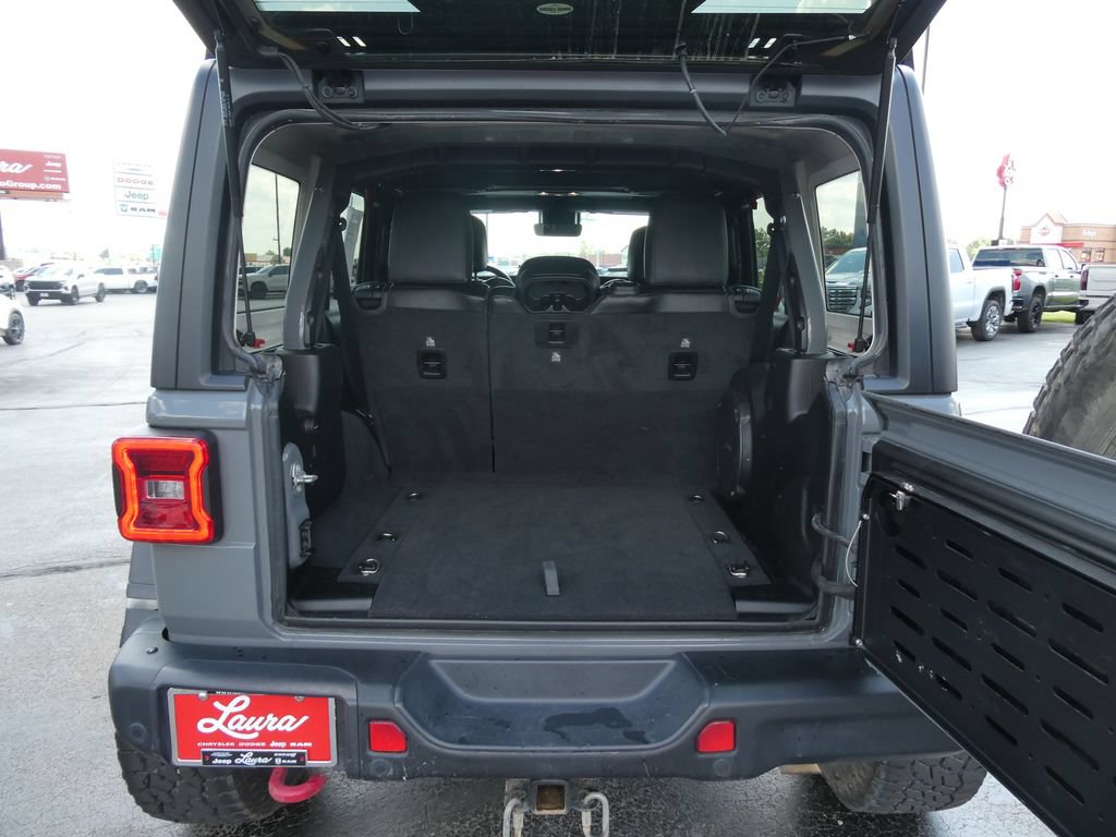 Used 2019 Jeep Wrangler Unlimited Rubicon AWD/4WD image 16