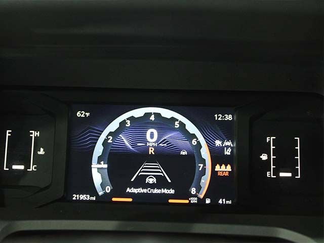 Certified 2024 Toyota Tacoma SR AWD/4WD image 11