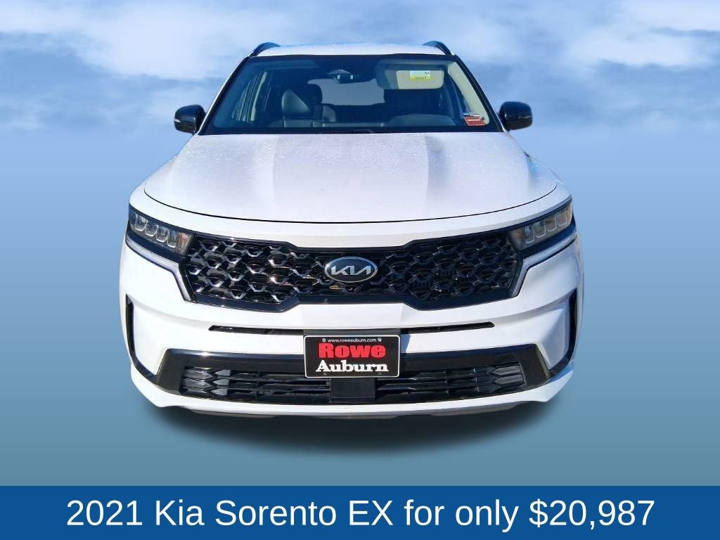 Used 2021 Kia Sorento EX image 2