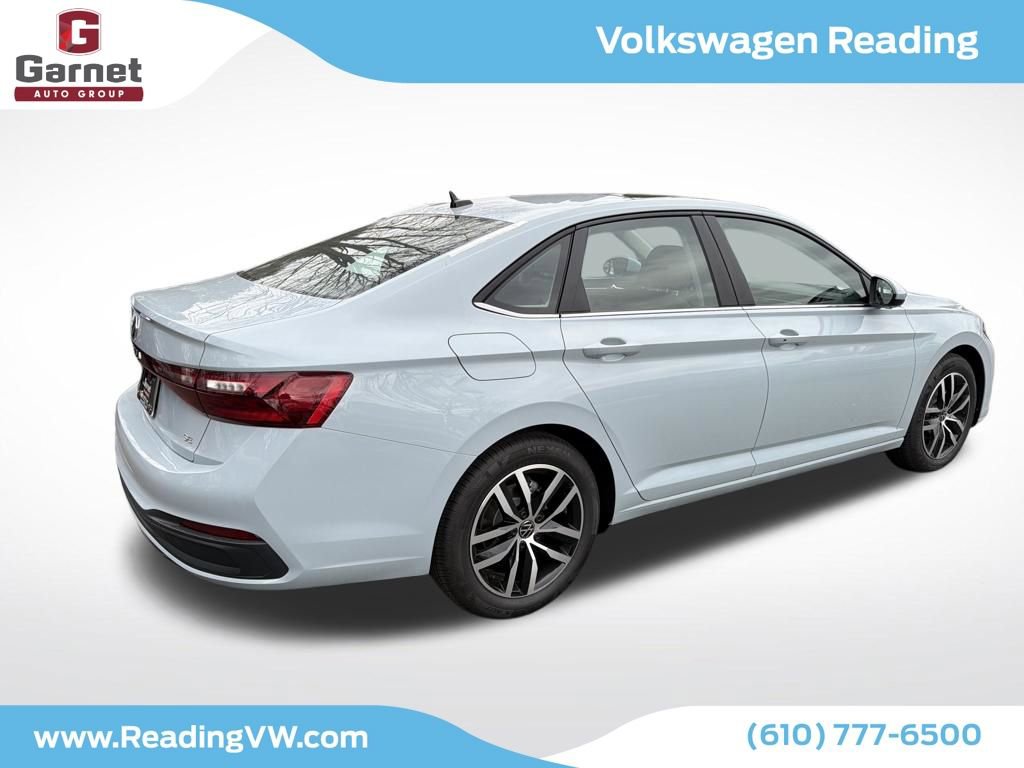 New 2026 Volkswagen Jetta SE image 5