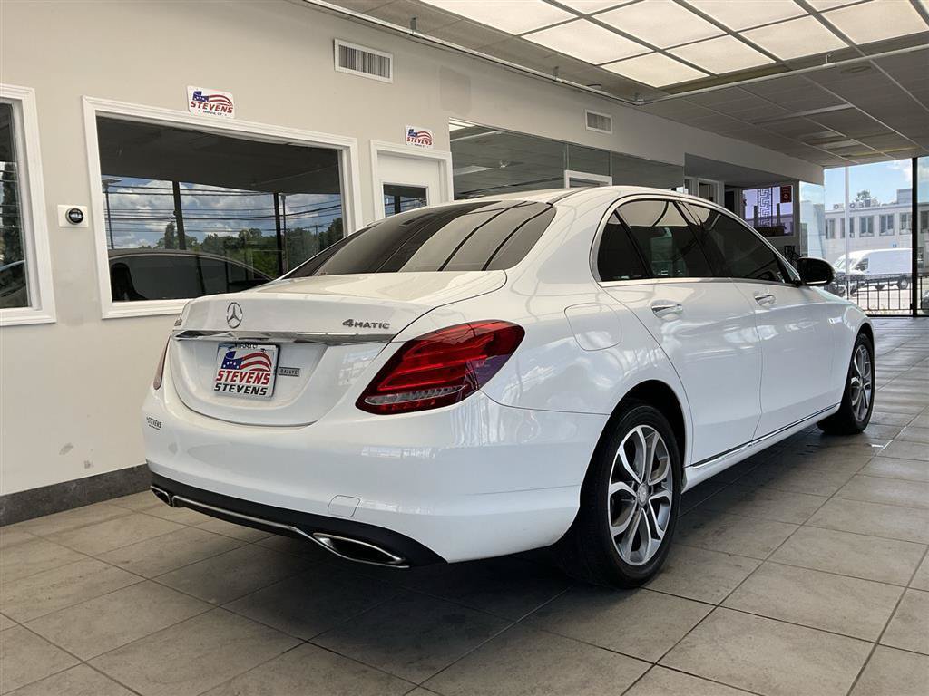 Used 2017 Mercedes-Benz C 300 4MATIC Sedan image 5