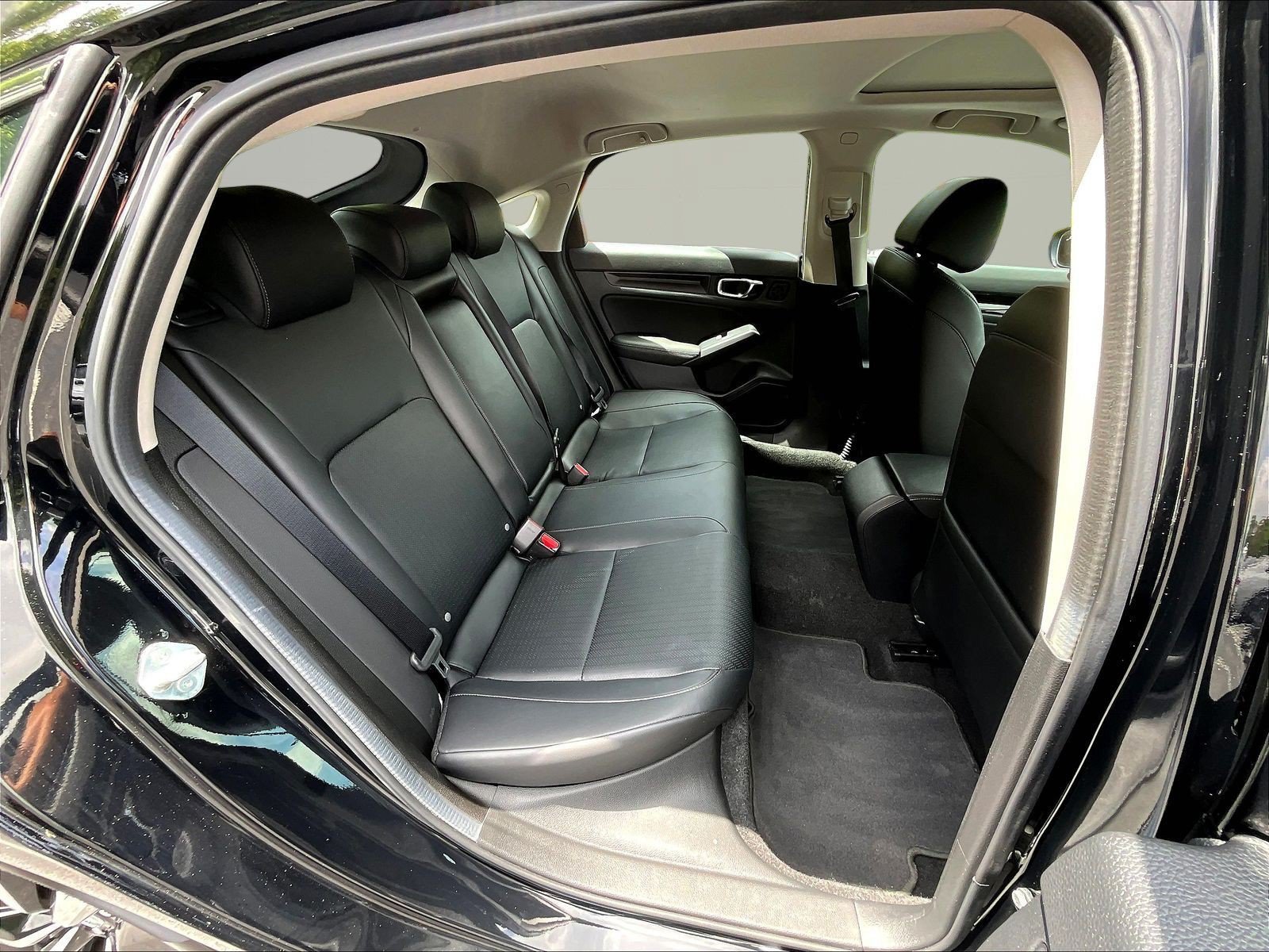 Certified 2024 Honda Civic EX-L image 24