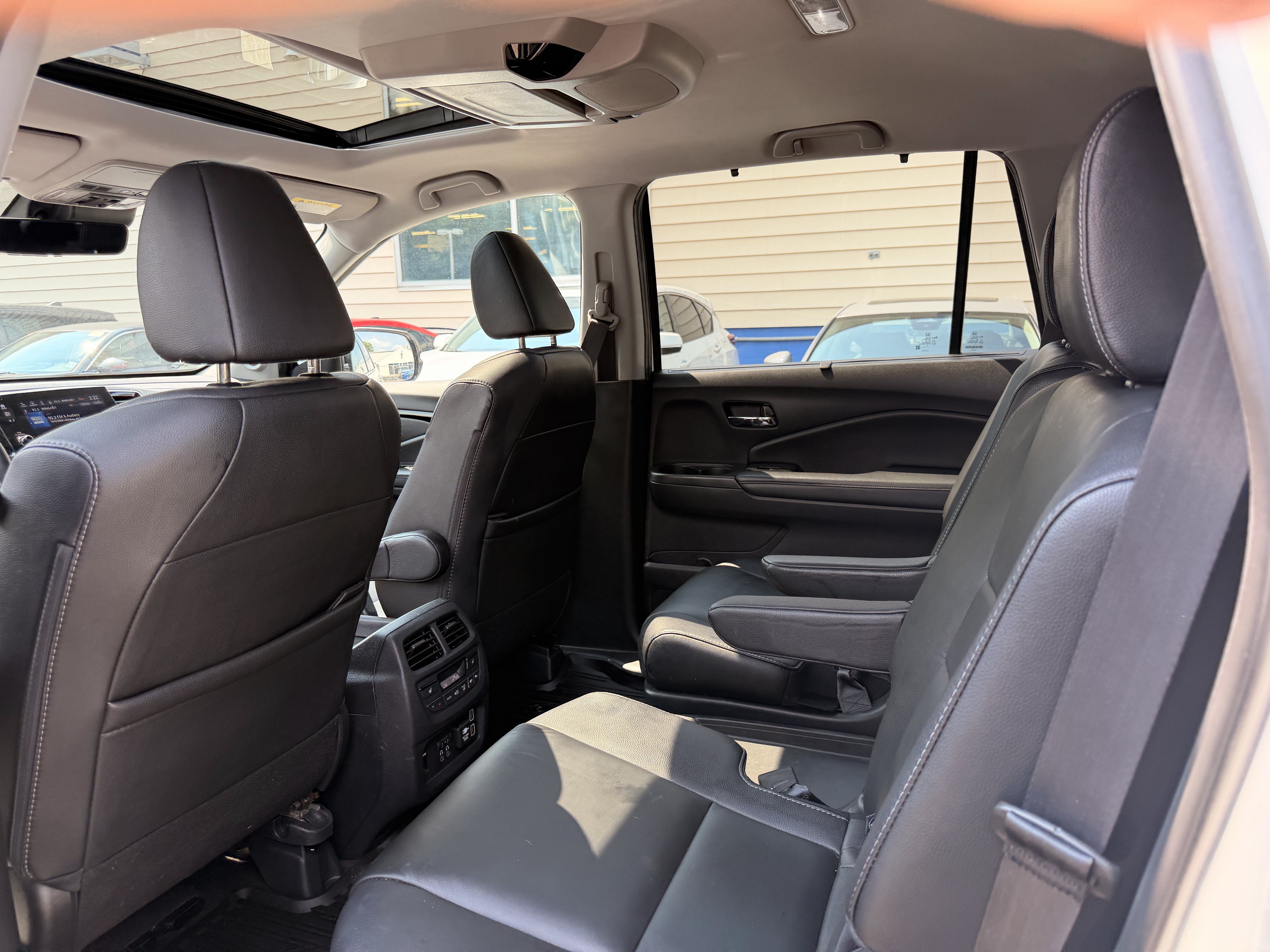 Certified 2019 Honda Pilot Touring image 26