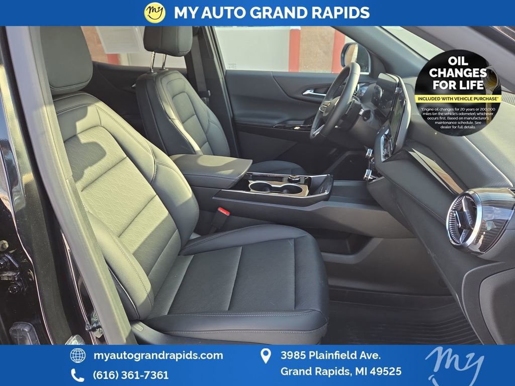 Used 2026 Chevrolet Equinox LT w/ Convenience Package II image 23